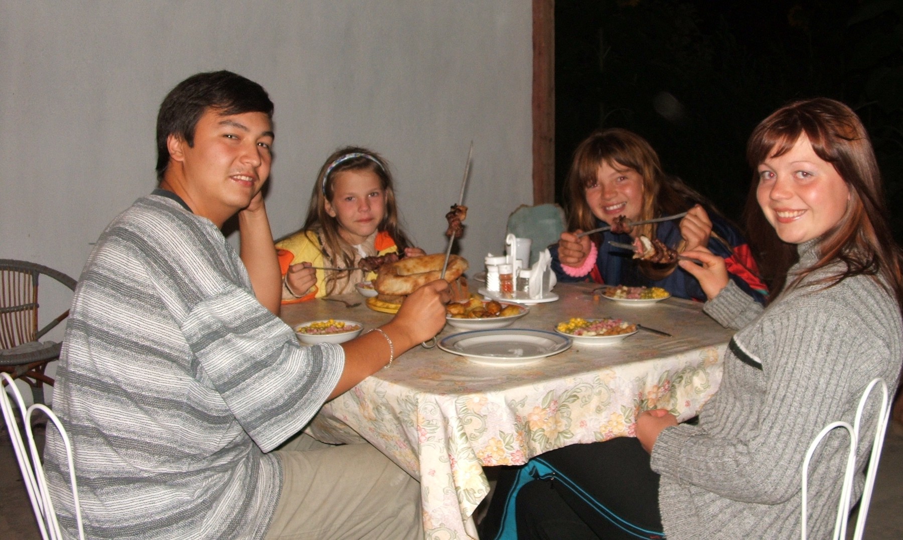 06_в_столовой