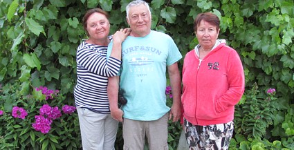 посетители Титеевы Ринат Зира и Абсалямова Мумина, Ташкент, УЗ, 27 июля 2018 г. посетили частный сектор на иссык-куле