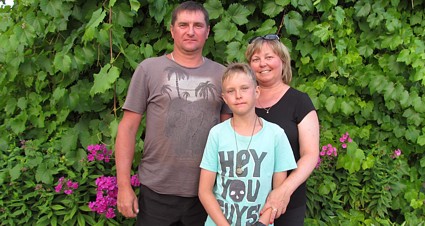 наши клиенты Угловы Евгений, Ольга, Тимофей, Верхняя Салда, РФ, 25 июля 2018 г.  - на Иссык-Куле