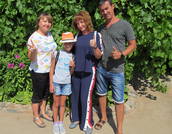 Туристы Агалакова Анна и Касимов Александр из Шымкента провели свой отпуск в 2019 году гостевом доме Вера на Иссык-Куле.