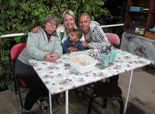 Семья Ларионовых из Ташкента в 2019 году отдыхали у Веры на озере Иссык-Куль